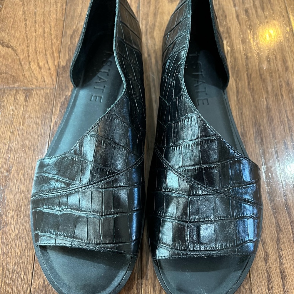 1. State Clevin slip on shoes